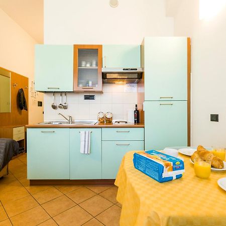 Casa Temporanea Aparthotel โบโลญญา ภายนอก รูปภาพ