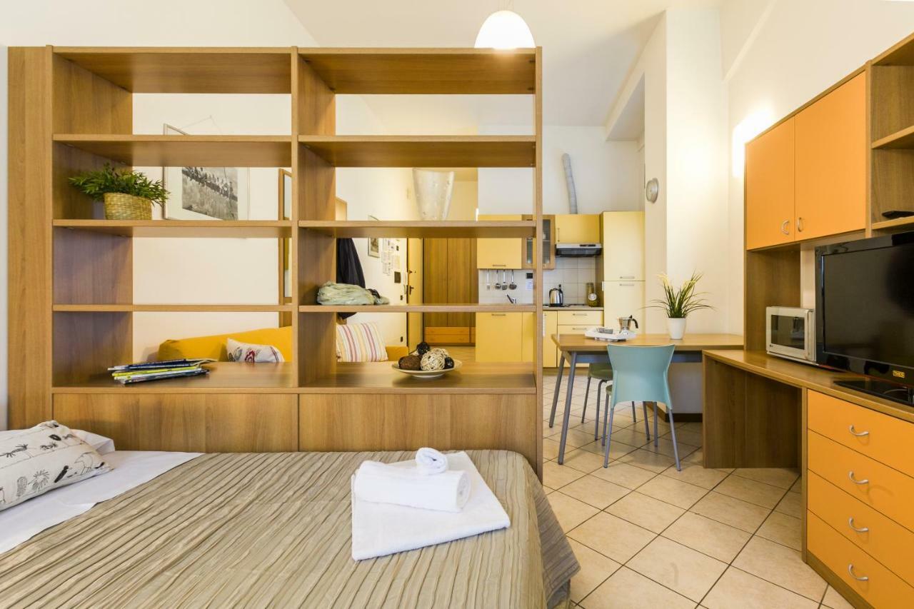 Casa Temporanea Aparthotel โบโลญญา ภายนอก รูปภาพ